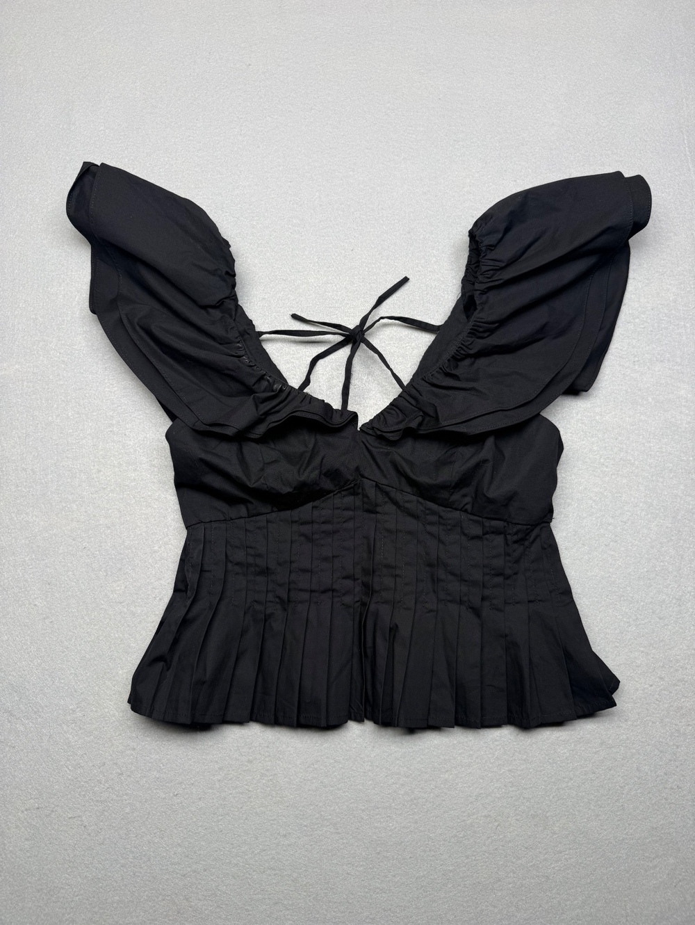 En Saison Black Pleated Blouse Women's Size Other One Size
